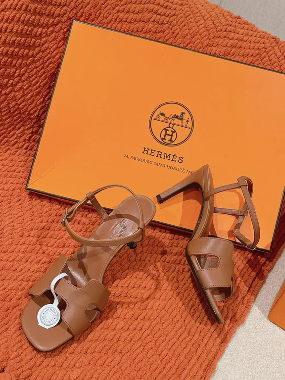 Hermes Shoe 